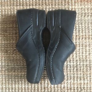 Dansko clogs, Black. Very good used condition.